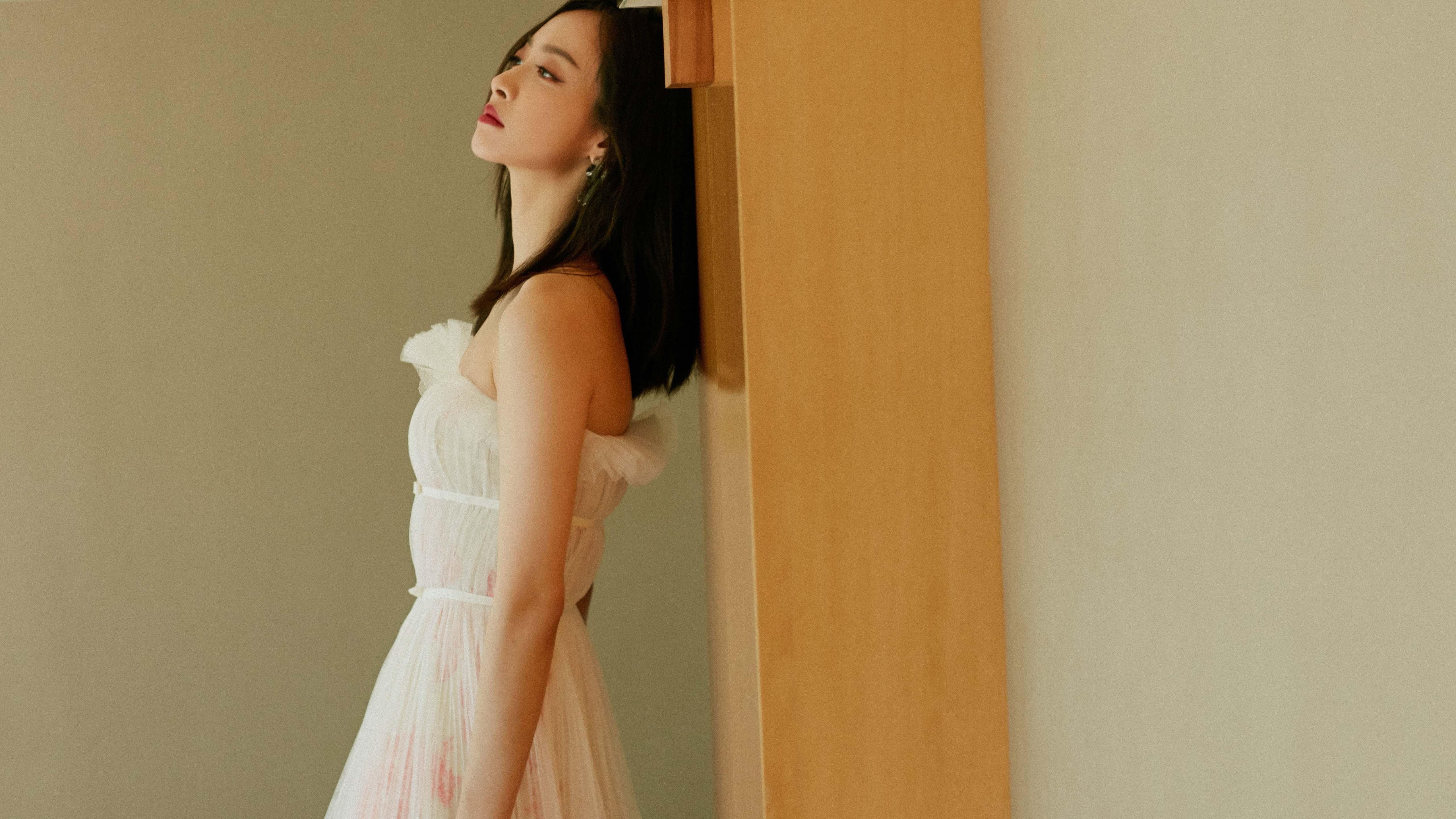 职业球员顶薪待遇是否合理反映能力差异,足球顶薪球员