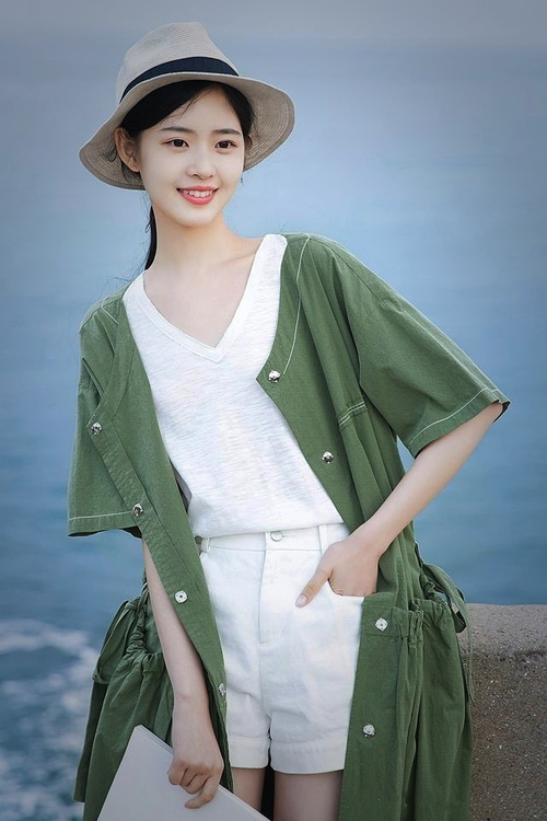 中路直塞成功率是否高于边路渗透传球，直塞最强的中场