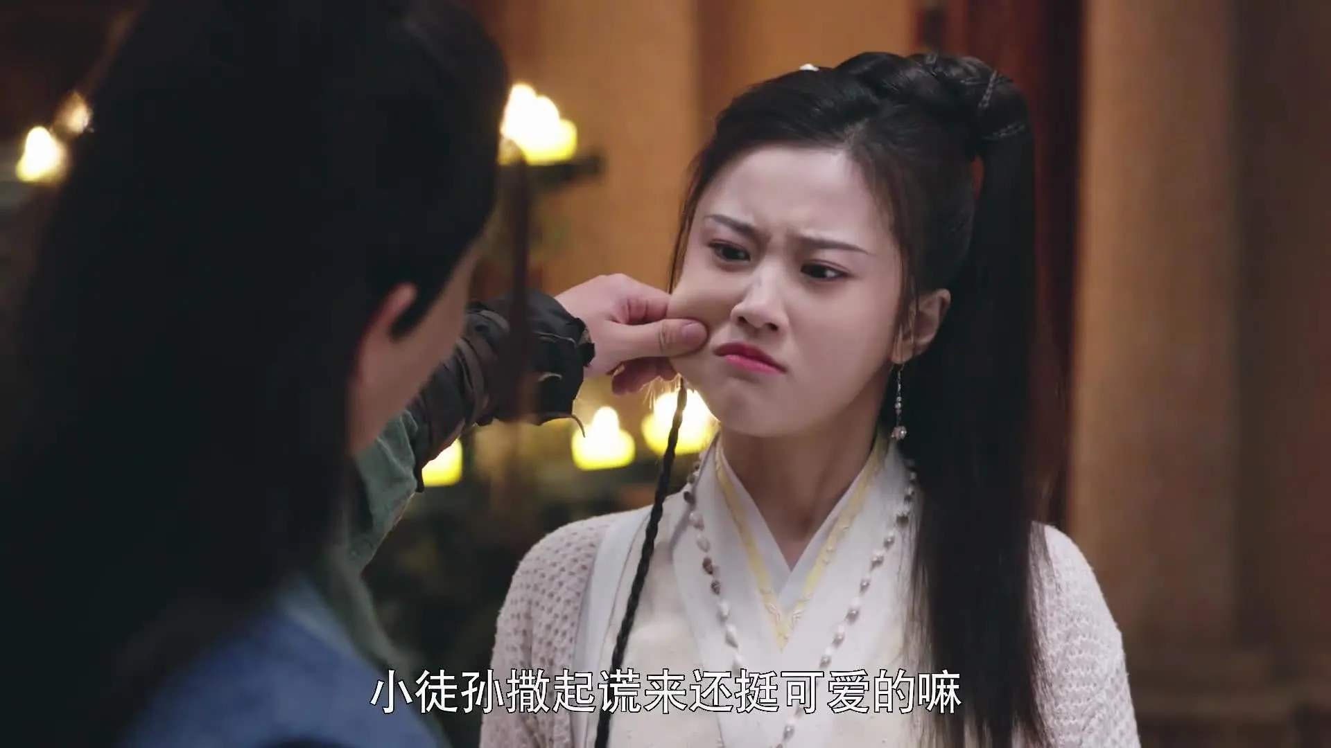 “尼古拉斯·桑特基的精准罚球与领袖气质，帮助阿根廷美洲狮队屡创佳绩”